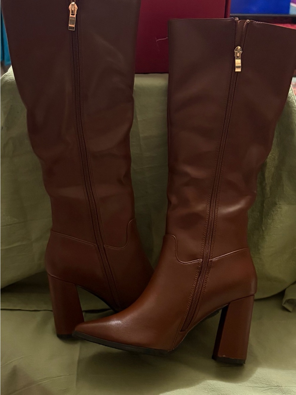 NIB Women's Tall Block Heel Riding Boots in Brown